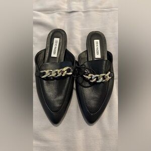 Steve Madden Black Leather Mules with Gold Chain Detail and Pointed Toe